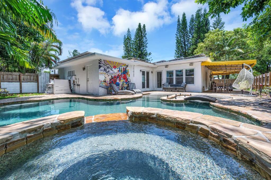 Modern Tropical Pool House North Miami Hot Tub Villa Buitenkant foto